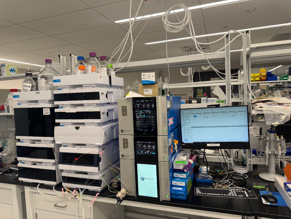 Image of Agilent 1260 Infinity II HPLC System
